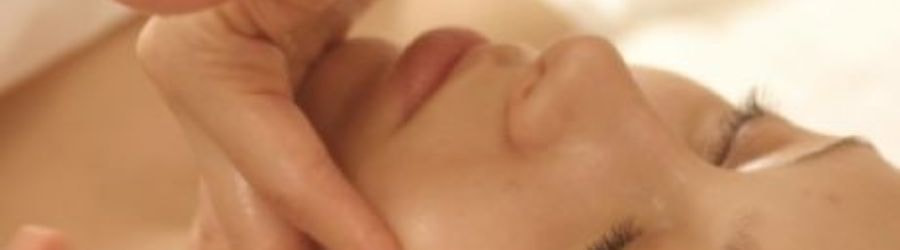 出張マッサージチャンスパ東京のフェイシャルマッサージの画像